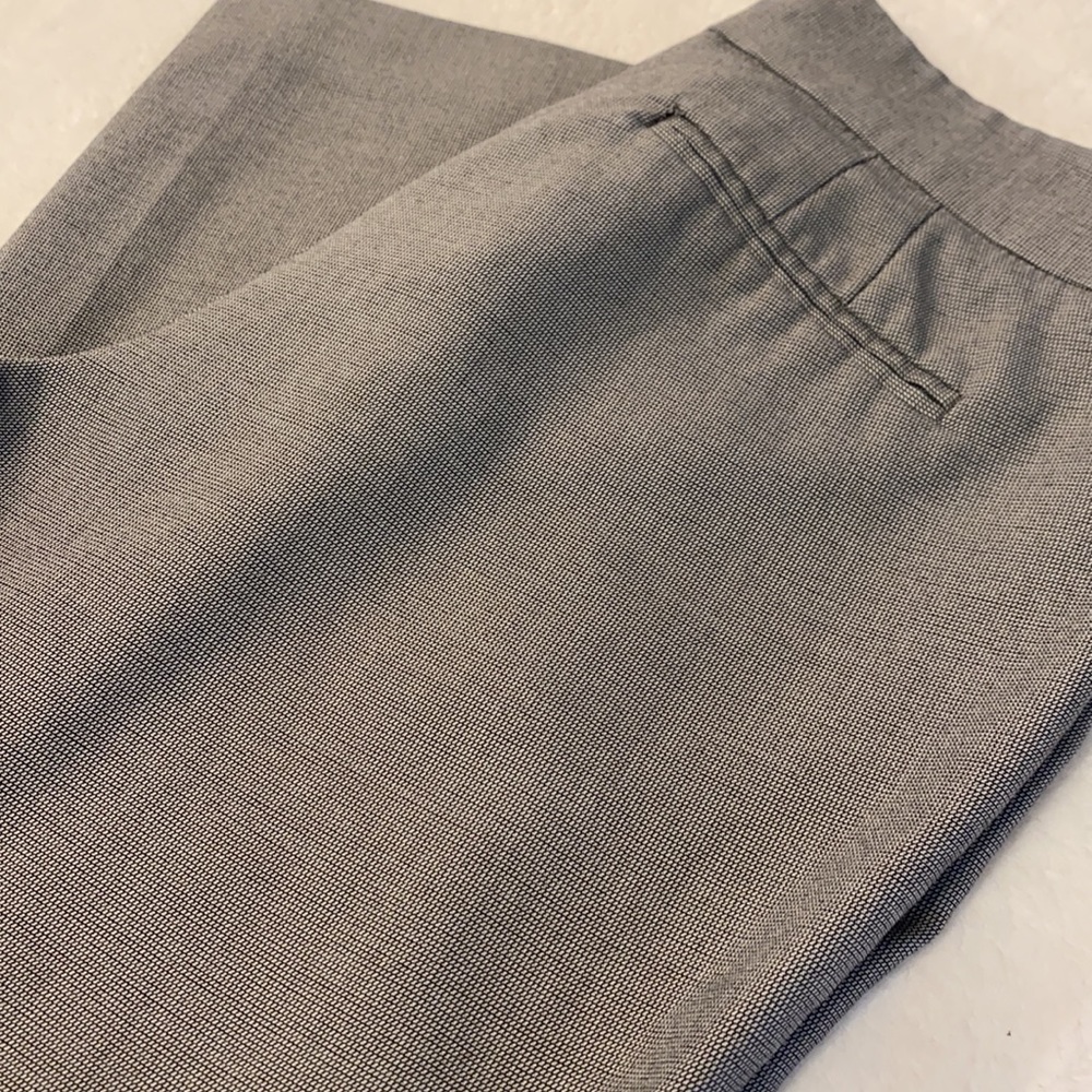 New York & Company Stretch Leg Pants - Picture 3 of 8